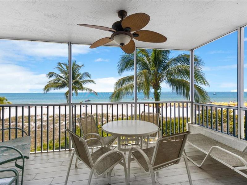 Estero Island Beach Villas 204 Fort Myers Beach Bagian luar foto