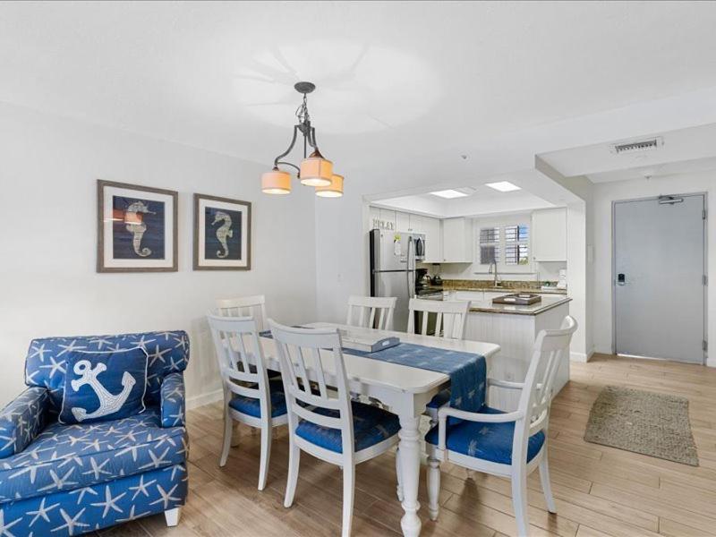 Estero Island Beach Villas 204 Fort Myers Beach Bagian luar foto