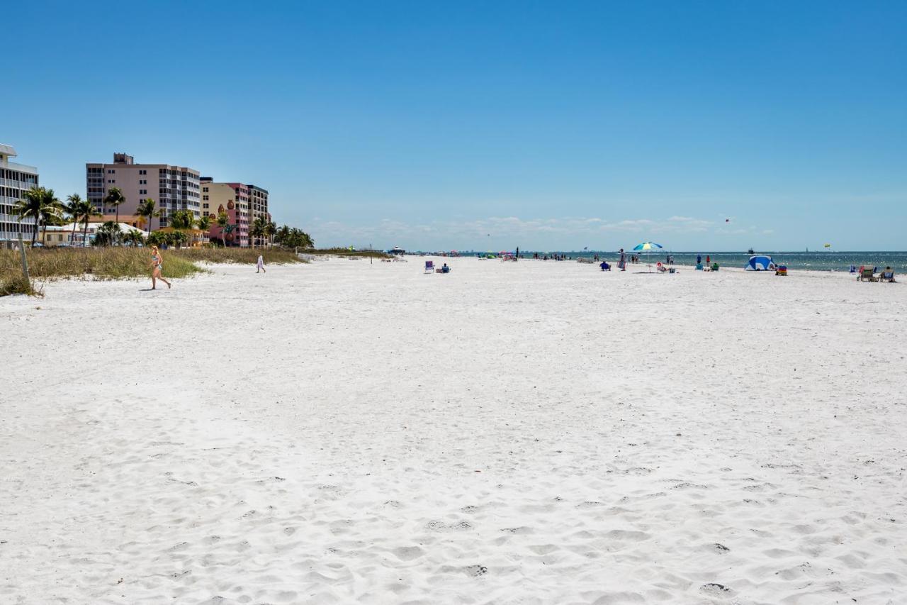 Estero Island Beach Villas 204 Fort Myers Beach Bagian luar foto